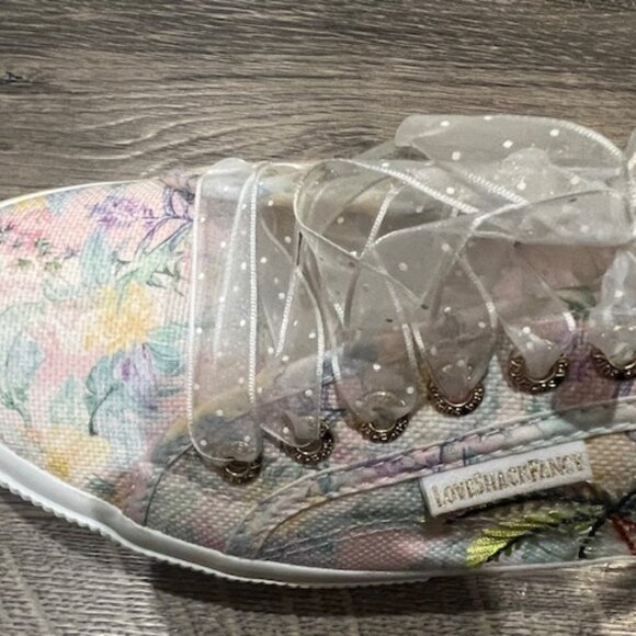 Super CUTE Superga x LoveShackFancy embroidered sneakers with ribbon laces🌴☀️ - Picture 9 of 9